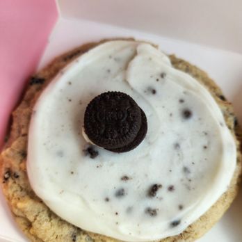 Crumbl - East Cobb - Bakeries Near Me - Marietta, Georgia