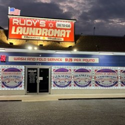 Rudy's Laundromat