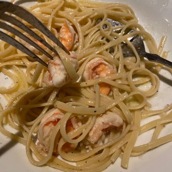 Artu - Shrimp Linguine Scampi - Italian Near Me - Boston, Massachusetts