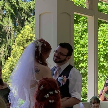 Mill Creek Metroparks - Wedding at Kidston Pavilion Fellows Riverside Gardens - Parks Near Me - Youngstown, Ohio Mill Creek Metroparks - Wedding at Kidston Pavilion Fellows Riverside Gardens - Parks Near Me - Youngstown, Ohio