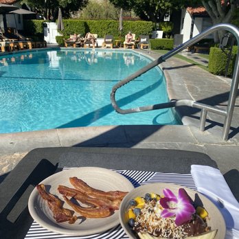 Chi Chi Restaurant - Acai Bowl - Breakfast & Brunch Near Me - Palm Springs, California