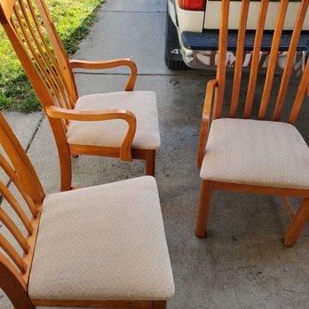 Adrian's Upholstery - New cushion New material reattach seat to chairs. - Furniture Reupholstery Near Me - Hayward, California Adrian's Upholstery - New cushion New material reattach seat to chairs. - Furniture Reupholstery Near Me - Hayward, California