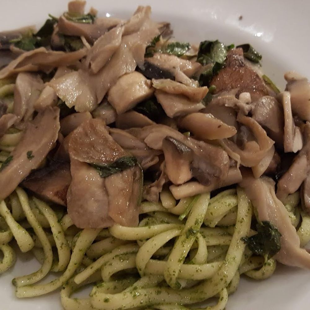 Végét'Halles - Mushroom Linguini (Not Recommended) - Vegan Near Me - Paris, 75