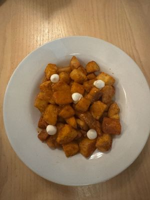 Barullo Taberna Española by null