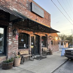Kalamaki Greek Eatery - The outside of the restaurant