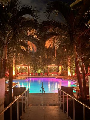 Pao by Paul Qui by null