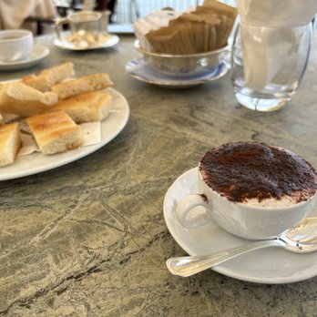 Hotel Cenobio dei Dogi - Marocchino e focaccia - Hotels Near Me - Camogli, GE