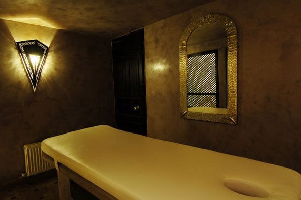 Hammam les Cent Ciels Paris Porte de Saint-Cloud by null