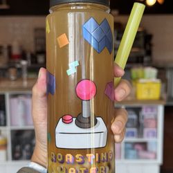 Roasting Water - Joker's tea (herbal) with boba