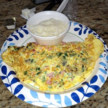 5 Points Restaurant - A vegetarian omelette with ham added & grits. - Breakfast & Brunch Near Me - Asheville, North Carolina