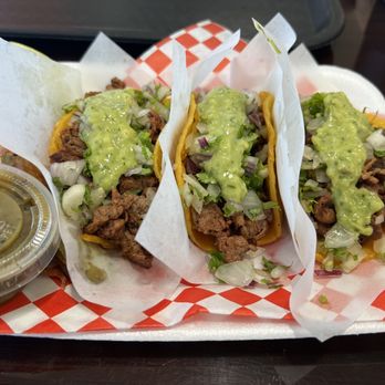 Mis Pinchis Tacos - Carne asada tacos - Mexican Near Me - Yermo, California Mis Pinchis Tacos - Carne asada tacos - Mexican Near Me - Yermo, California