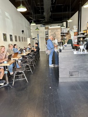 Cafe Volan by null