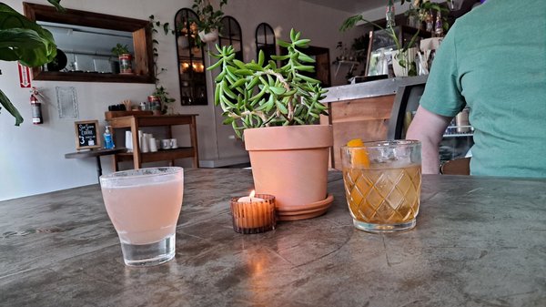 White Moon Cafe & Dark Moon Cocktail Bar by null