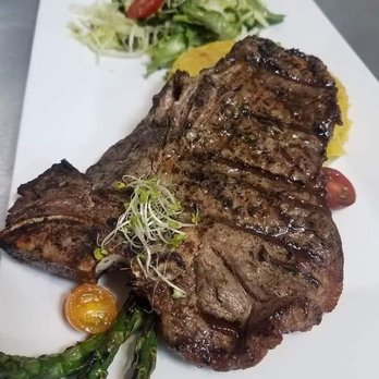El Bohemio Restaurant - T-bone steak - Caribbean Near Me - Ponce, Puerto Rico El Bohemio Restaurant - T-bone steak - Caribbean Near Me - Ponce, Puerto Rico
