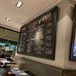 Quotidien Bistro - Daily wine selection