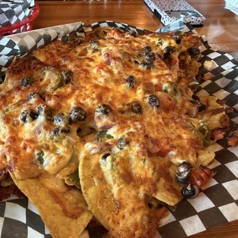 Whistler Brewing - Nachos! - Breweries Near Me - Whistler, British Columbia Whistler Brewing - Nachos! - Breweries Near Me - Whistler, British Columbia