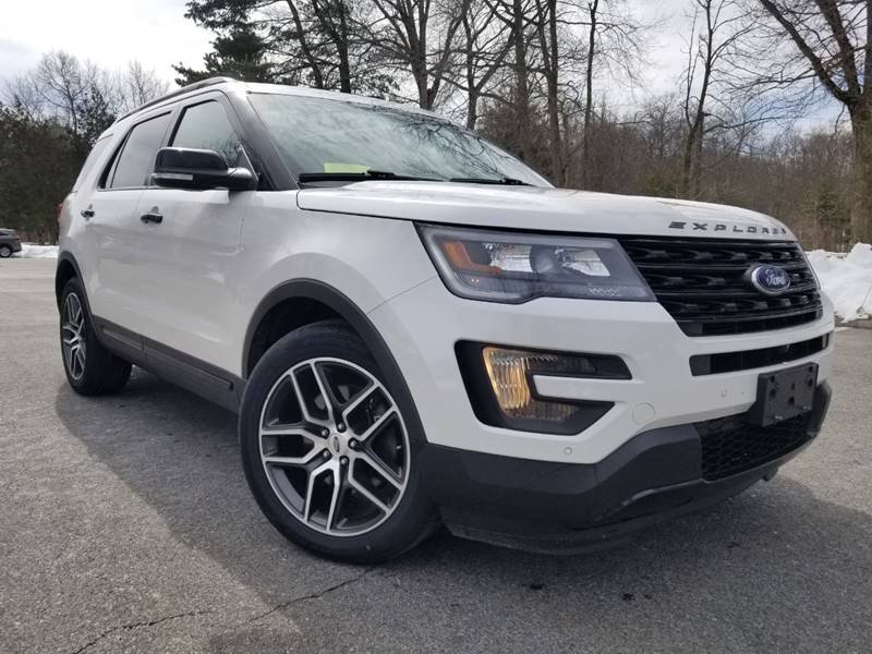 THE AUTO BROKERAGE Updated August 2024 1171R Main St, Walpole, Massachusetts Used Car