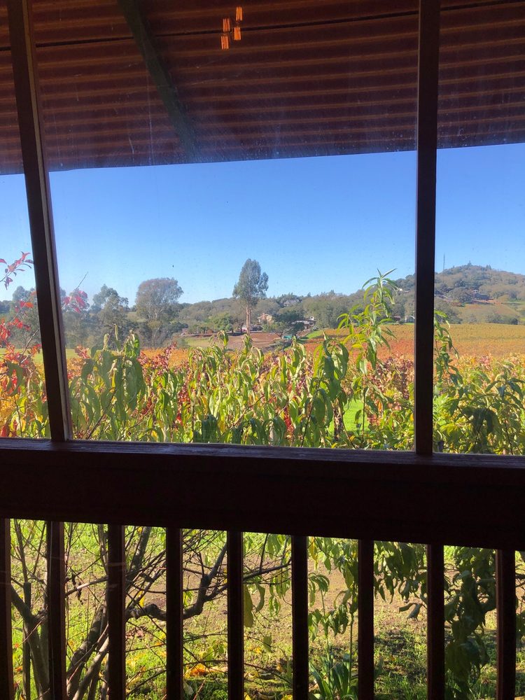Maritas Vineyard Logo