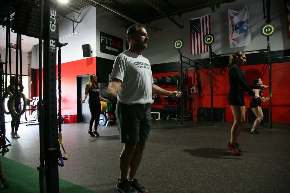 CrossFit The Rack Logo