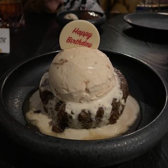Gordon Ramsay Hell's Kitchen - Sticky toffee pudding. AMAZING - Steakhouses Near Me - Stateline, Nevada