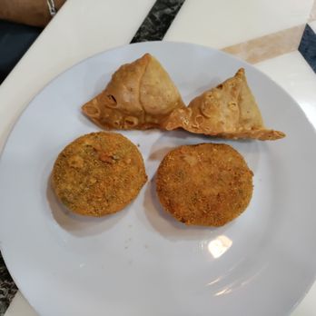 Clay Oven Indian Cuisine - Best Samosa and Aloo Tiki! - Indian Near Me - Orangevale, California Clay Oven Indian Cuisine - Best Samosa and Aloo Tiki! - Indian Near Me - Orangevale, California