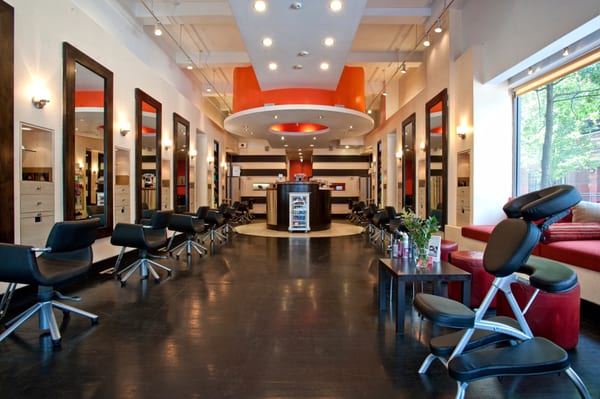 Lovella Salon by null