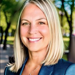 Lindy Parker Patterson -Gold Key Realty