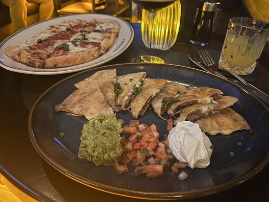 Fire & Oak - Montvale by null