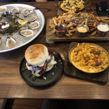 Baldamar - Oyster burger Spicy Lobster Mac and Cheese truffle fries - New American Near Me - Roseville, Minnesota Baldamar - Oyster burger Spicy Lobster Mac and Cheese truffle fries - New American Near Me - Roseville, Minnesota