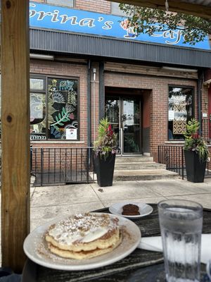 Sabrina's Cafe by null