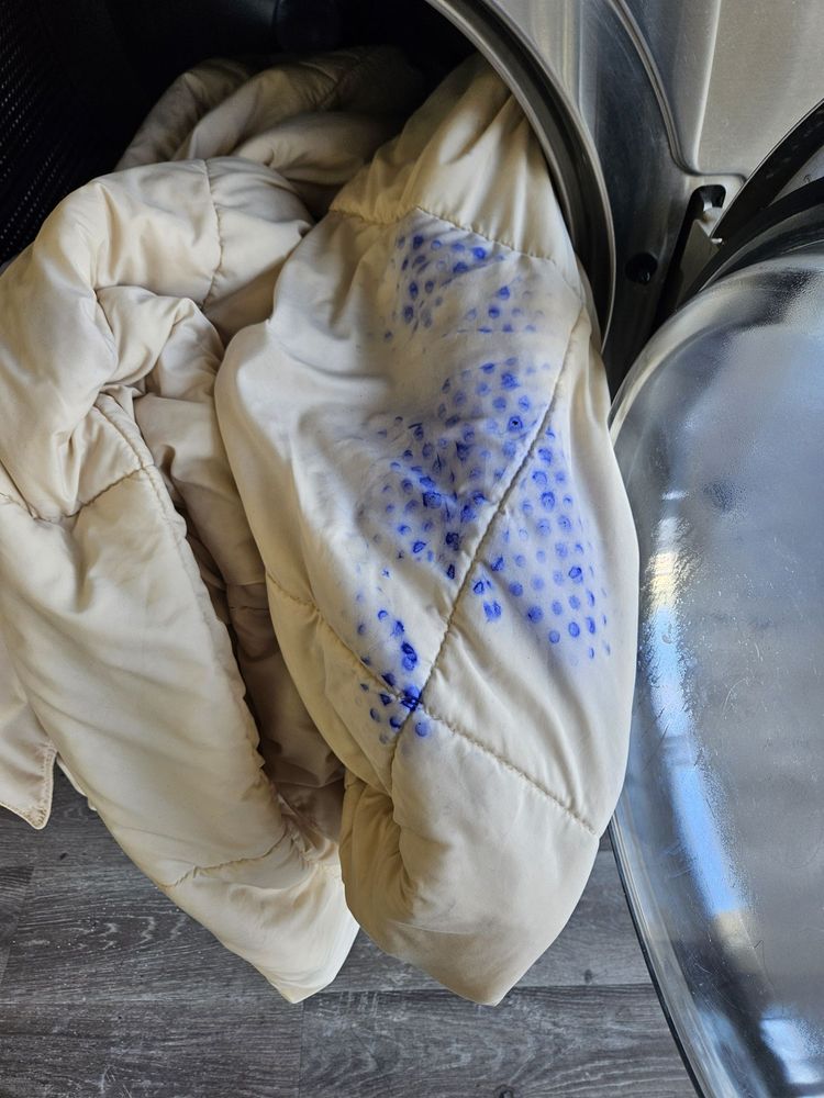 MIDTOWN COIN LAUNDRY Updated August 2024 37 Photos & 31 Reviews