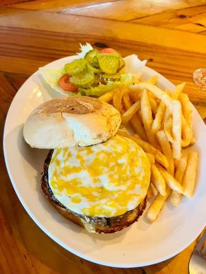 Gilhooley's Restaurant and Oyster Bar 18+ by null