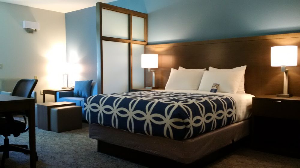 Navy Lodge gift card