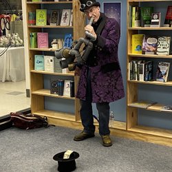 Bookshop Under the Stairs - Interesting activities.