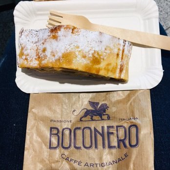 Boconero - Apple strudel - Mediterranean Near Me - Munich, BY Boconero - Apple strudel - Mediterranean Near Me - Munich, BY