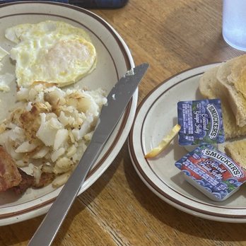 Western View Diner & Steakhouse - Two egg breakfast with very good sourdough toast. - Breakfast & Brunch Near Me - Albuquerque, New Mexico
