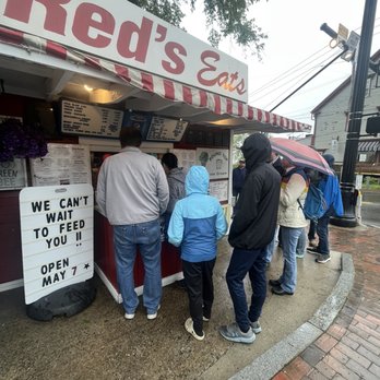 Red's Eats - Seafood Near Me - Wiscasset, Maine