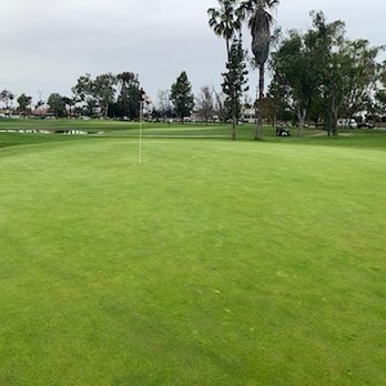 David L. Baker Golf Course - Pretty green, pretty green - Golf Near Me - Fountain Valley, California