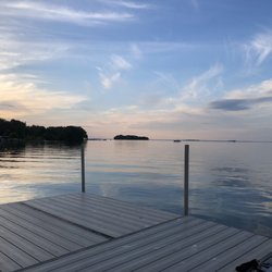 Huddle's Resort & Restaurant - The view from the dock