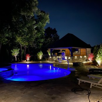 Anthony & Sylvan Pools - Pavilion and pool, night view. - Hot Tub & Pool Near Me - Charlotte, North Carolina Anthony & Sylvan Pools - Pavilion and pool, night view. - Hot Tub & Pool Near Me - Charlotte, North Carolina