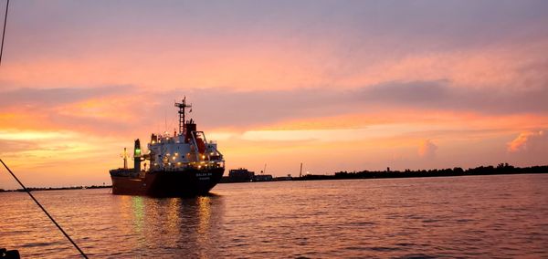Steamboat NATCHEZ - Official Site by null