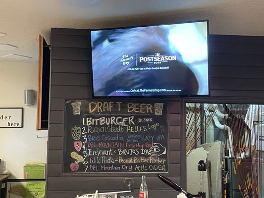 Bunnie’s Pizza by null