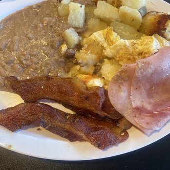 La Tapatia - Bacon and egg breakfast plate, the potatoes, beans and ham slices are included in all breakfast plates! - Mexican Near Me - Austin, Texas La Tapatia - Bacon and egg breakfast plate, the potatoes, beans and ham slices are included in all breakfast plates! - Mexican Near Me - Austin, Texas