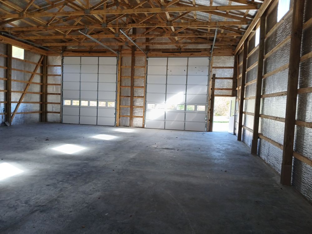 Unbeatable Garage Doors - Garage Door Contractor in Clarksville, TN
