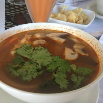 Haang's Bistro - Hot and Sour soup with onions, chicken, tomato and delicious mushrooms, garnished with cilantro. Wow! - Chinese Near Me - Walled Lake, Michigan Haang's Bistro - Hot and Sour soup with onions, chicken, tomato and delicious mushrooms, garnished with cilantro. Wow! - Chinese Near Me - Walled Lake, Michigan