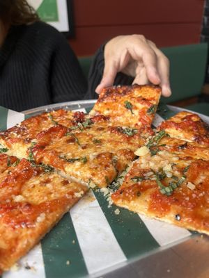Dicey’s Pizza & Tavern (West Town) by null