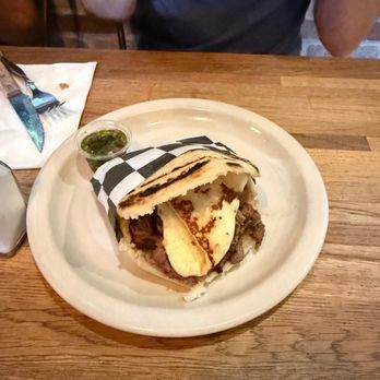 Doggi's Arepa Bar - Arepa llanera - Venezuelan Near Me - Miami, Florida Doggi's Arepa Bar - Arepa llanera - Venezuelan Near Me - Miami, Florida