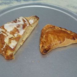 Villa's Bakery - Coffee cake and a pineapple & pina thing