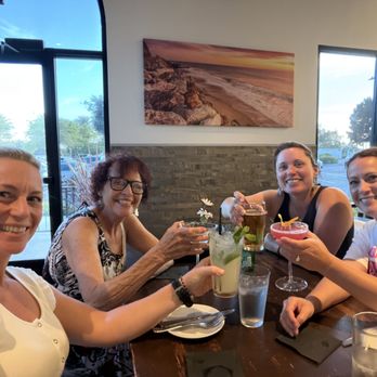 Latitude 34 - Daughter Tandy from Texas, Me from Camarillo, Daughter Michelle from NJ and daughter Kim from Sacramento - New American Near Me - Camarillo, California