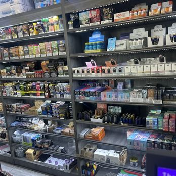LOU'S SMOKE SHOP - Updated May 2026 - 12 Photos & 11 Reviews - 3009 Lincoln Blvd, Santa Monica, California - Vape Shops - Phone Number - Yelp LOU'S SMOKE SHOP - Updated May 2026 - 12 Photos & 11 Reviews - 3009 Lincoln Blvd, Santa Monica, California - Vape Shops - Phone Number - Yelp